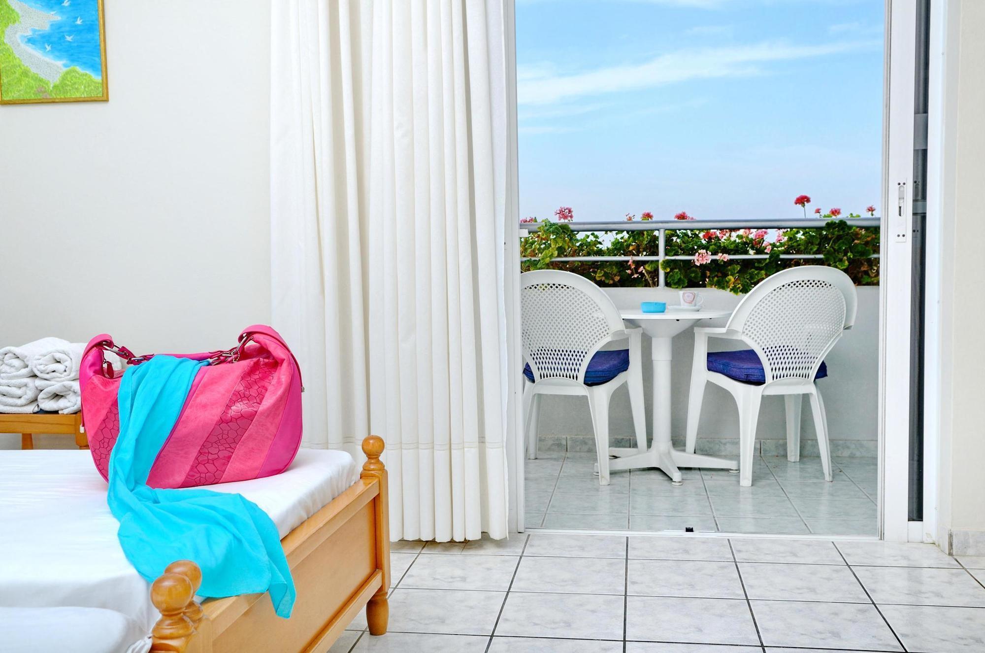 Marianna Hotel Тигаки Экстерьер фото