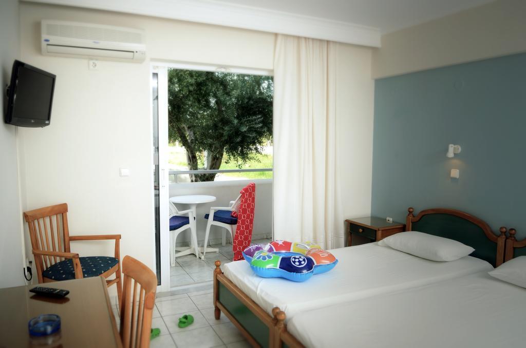 Marianna Hotel Тигаки Экстерьер фото